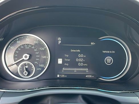 Used 2025 Genesis GV70 2.5T image 24