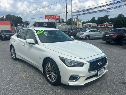 Used 2018 INFINITI Q50 Luxe AWD/4WD image 4