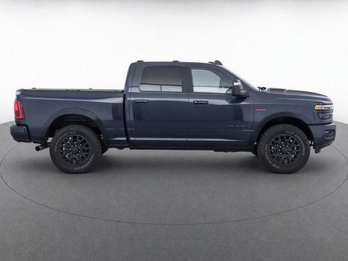 Used 2025 RAM 2500 Limited AWD/4WD image 8
