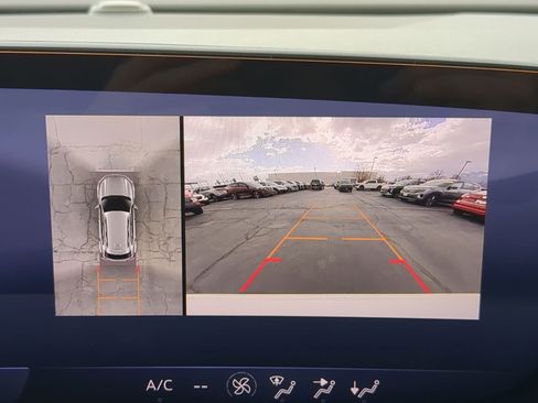 Used 2024 Buick Envision Preferred image 23