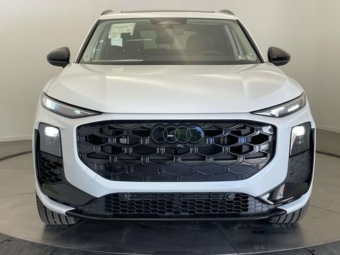 New 2026 Audi Q3 quattro 2.0T AWD/4WD image 10
