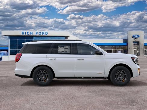New 2027 Ford Expedition Tremor w/ Driver's Package AWD/4WD image 5