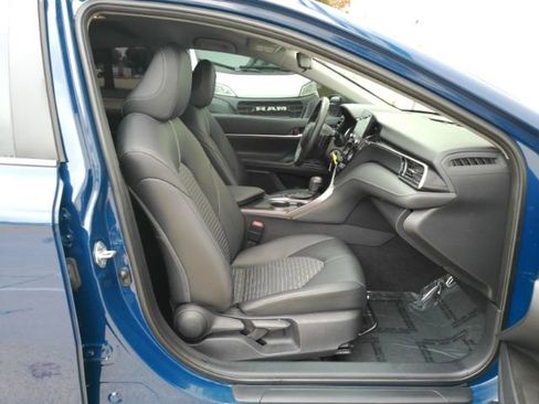 Used 2023 Toyota Camry SE image 21