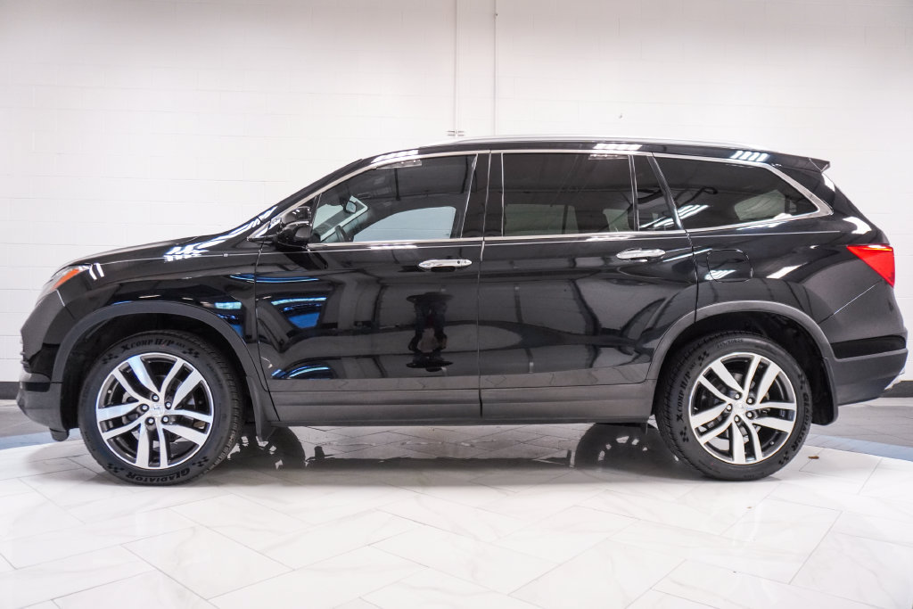 Used 2017 Honda Pilot Touring image 35