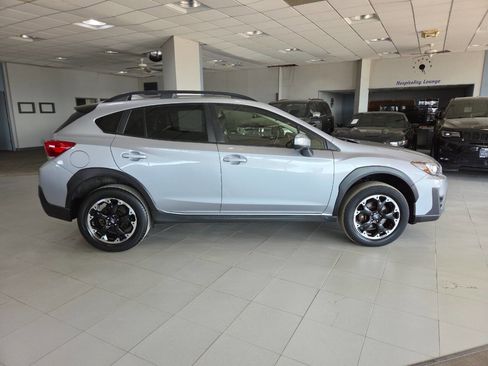 Used 2022 Subaru Crosstrek 2.0i Premium AWD/4WD image 8