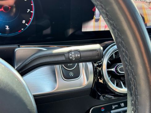 Certified 2023 Mercedes-Benz GLB 250 image 33