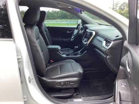 Used 2018 GMC Acadia SLT w/ LPO, Black Accent Package FWD image 34