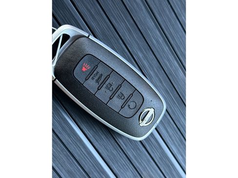 New 2026 Nissan Armada PRO-4X image 40