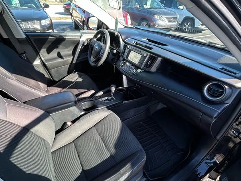 Used 2015 Toyota RAV4 XLE image 25