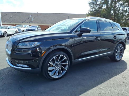 Certified 2023 Lincoln Nautilus Reserve w/ Equipment Group 202A image 3