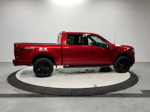 Used 2025 Ford F150 Lariat AWD/4WD image 9