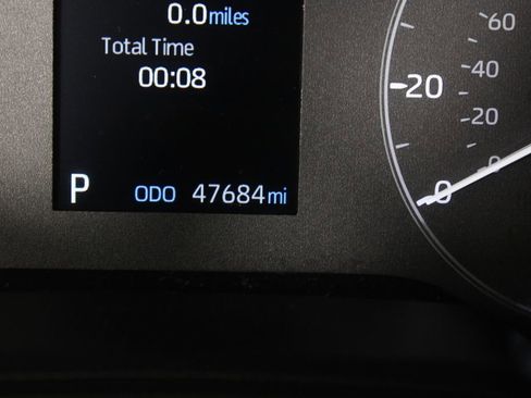 Used 2024 Toyota Corolla Cross L FWD image 26