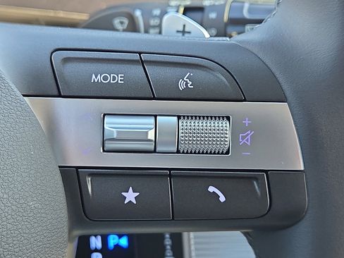 Used 2025 Hyundai Kona SEL image 22