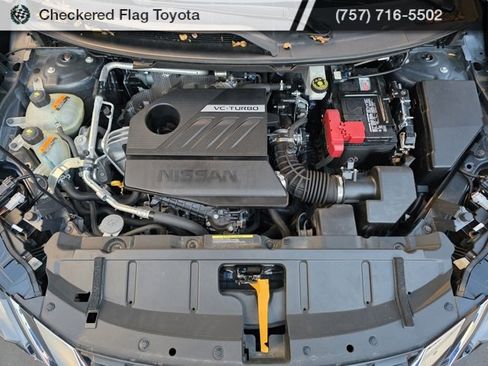 Used 2023 Nissan Rogue S image 15