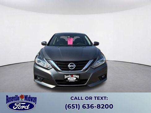 Used 2016 Nissan Altima 2.5 SL w/ 2.5 Technology Package FWD image 12