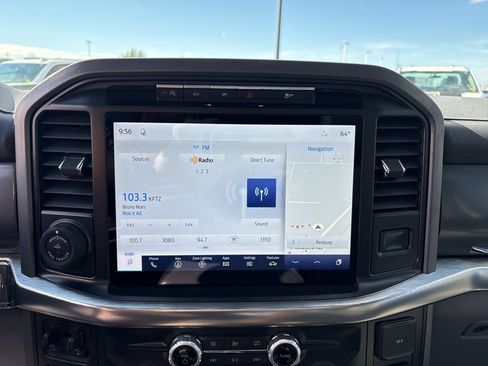 Used 2021 Ford F150 Lariat w/ Equipment Group 502A High AWD/4WD image 16