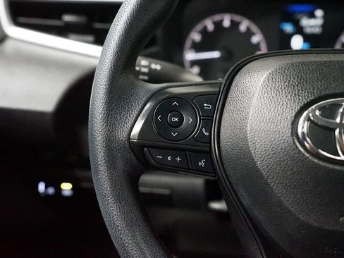 Certified 2023 Toyota Corolla LE image 14