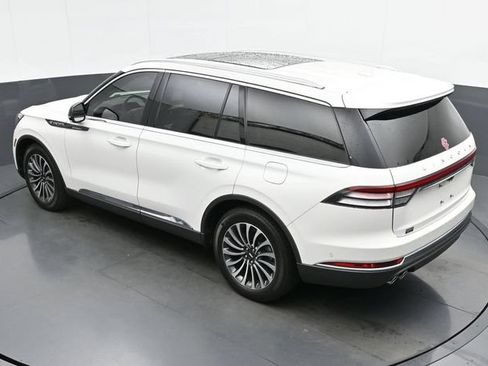 Used 2023 Lincoln Aviator Reserve w/ Equipment Group 201A RWD image 22