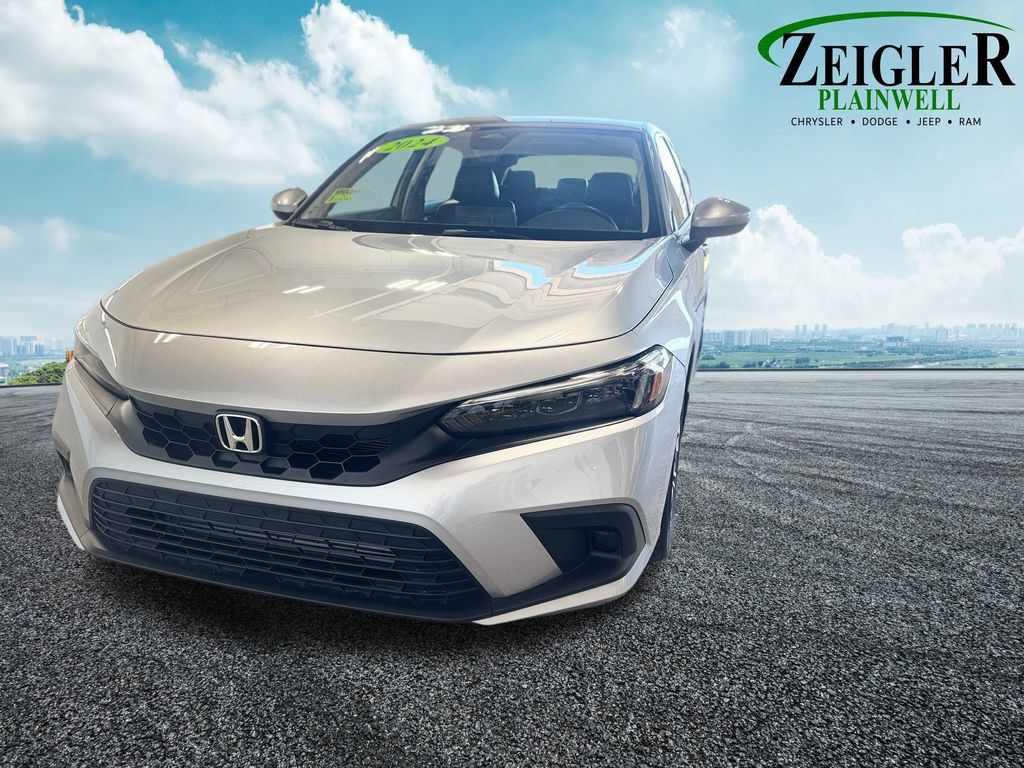 Used 2024 Honda Civic EX-L image 10