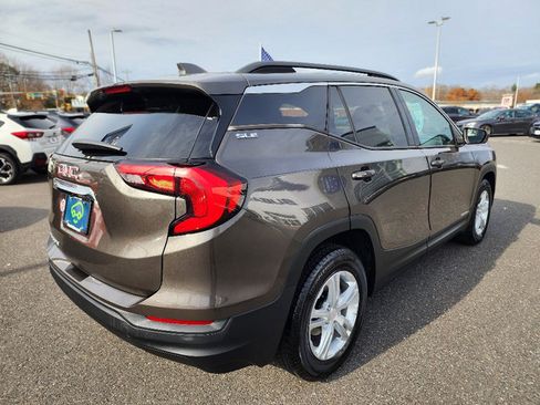 Used 2019 GMC Terrain SLE w/ Driver Convenience Package image 21