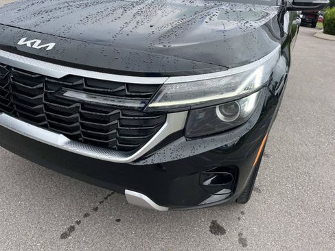 Used 2025 Kia Seltos S FWD image 9