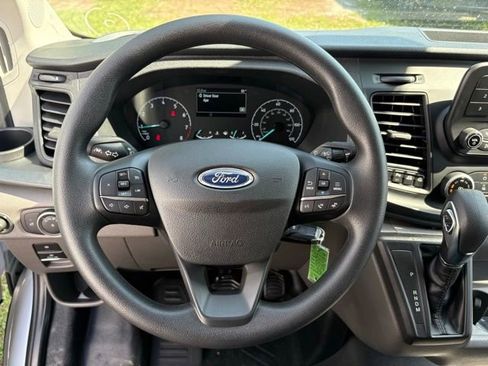 New 2025 Ford Transit 250 Low Roof image 18