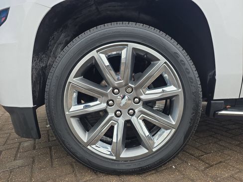 Used 2019 Chevrolet Tahoe Premier image 11