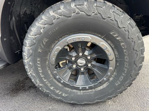 Used 2018 Ford F150 Raptor w/ Equipment Group 802A Luxury image 12