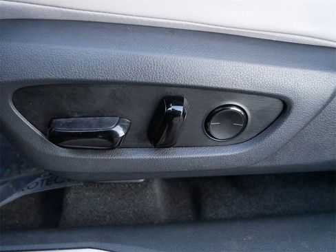 Used 2023 Lexus RX 350 Premium Plus image 15