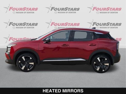 New 2026 Nissan Kicks SR w/ SR Premium Package FWD image 8