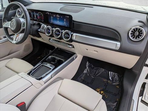 Certified 2025 Mercedes-Benz GLB 250 GLB 250 image 20