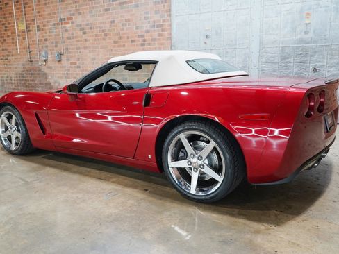 Used 2008 Chevrolet Corvette Convertible RWD image 8