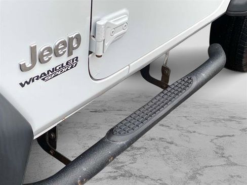 Certified 2020 Jeep Wrangler Sport S image 10