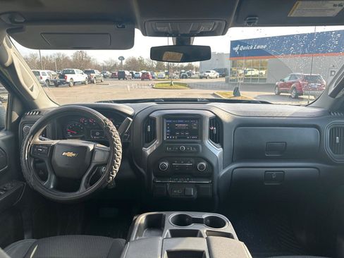 Used 2022 Chevrolet Silverado 1500 Custom AWD/4WD image 5