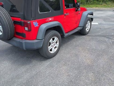 Used 2015 Jeep Wrangler Sport w/ Quick Order Package 24S AWD/4WD image 4