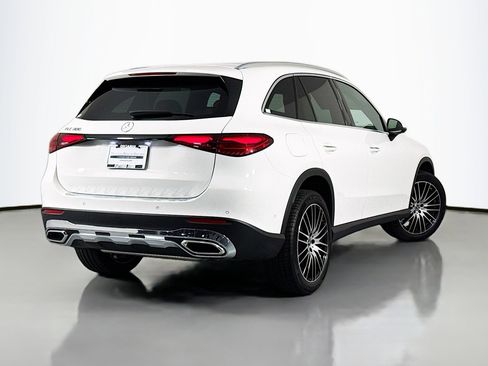 New 2026 Mercedes-Benz GLC 300 image 11