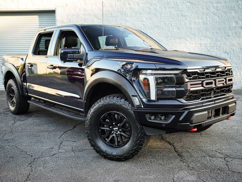 Used 2024 Ford F150 Raptor AWD/4WD image 8