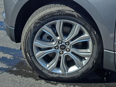 Used 2024 Ford Edge Titanium AWD/4WD image 53