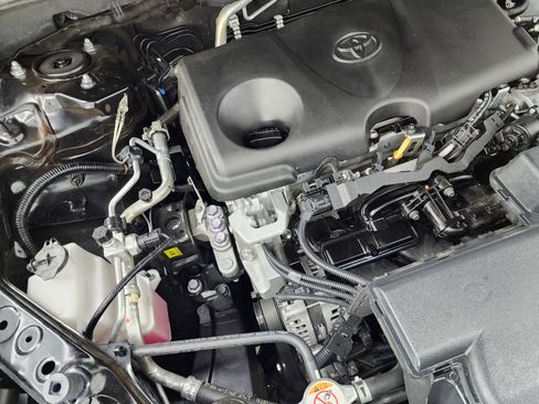 Used 2024 Toyota RAV4 XLE image 19