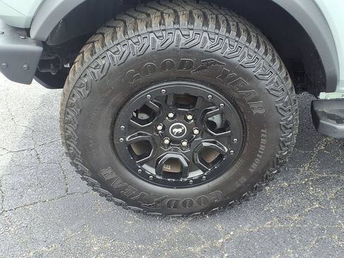 Used 2024 Ford Bronco Wildtrak AWD/4WD image 22