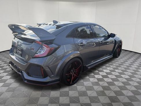 Used 2017 Honda Civic Type R image 8