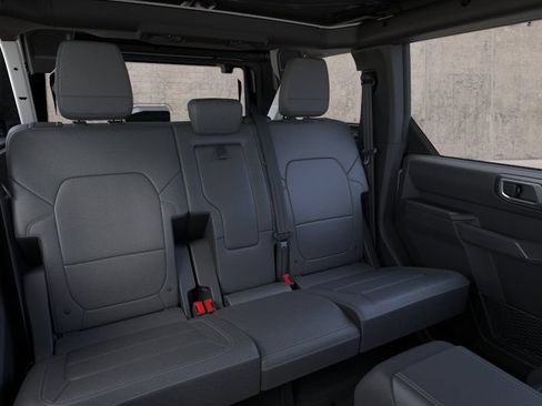 New 2026 Ford Bronco Outer Banks w/ Sasquatch Package AWD/4WD image 11