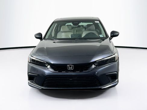 Used 2023 Honda Civic EX-L image 2