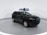 Used 2016 Jeep Cherokee Latitude w/ Comfort/Convenience Group image 2