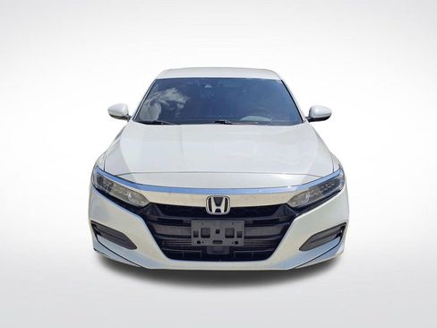Used 2018 Honda Accord LX image 3