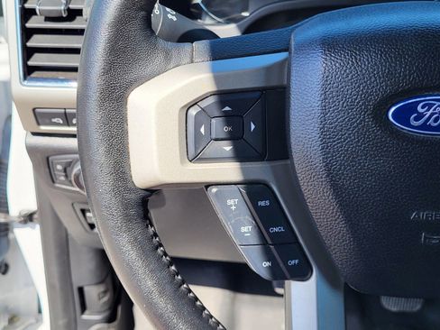 Certified 2019 Ford F150 Lariat w/ Equipment Group 502A Luxury image 28