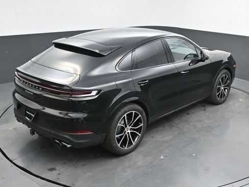 New 2026 Porsche Cayenne image 42