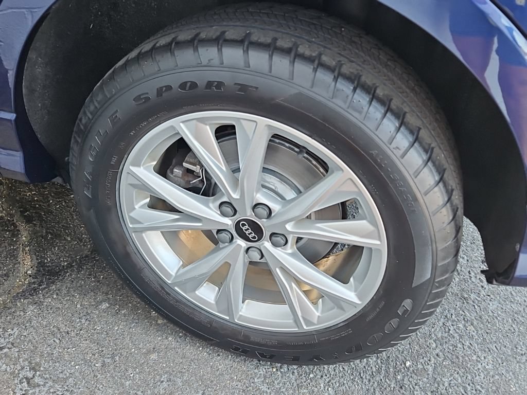 Used 2022 Audi Q3 2.0T Premium AWD/4WD image 30
