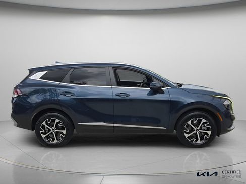 Certified 2023 Kia Sportage EX AWD/4WD image 4