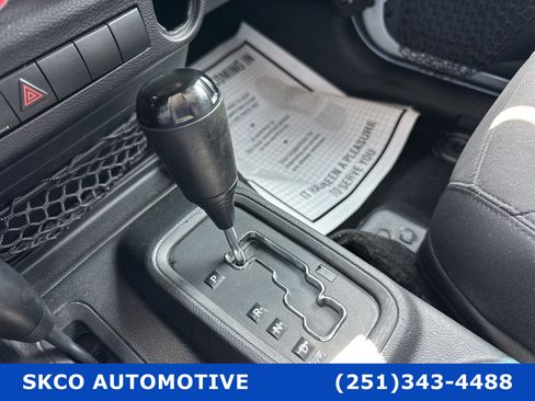 Used 2016 Jeep Wrangler Unlimited Sport image 22